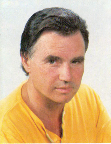 Yperano-Pasis-Apistias-Mpampis-Kraliovits